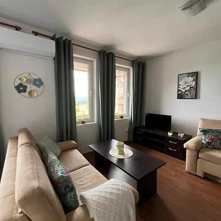 Spacious - Royal Towers *